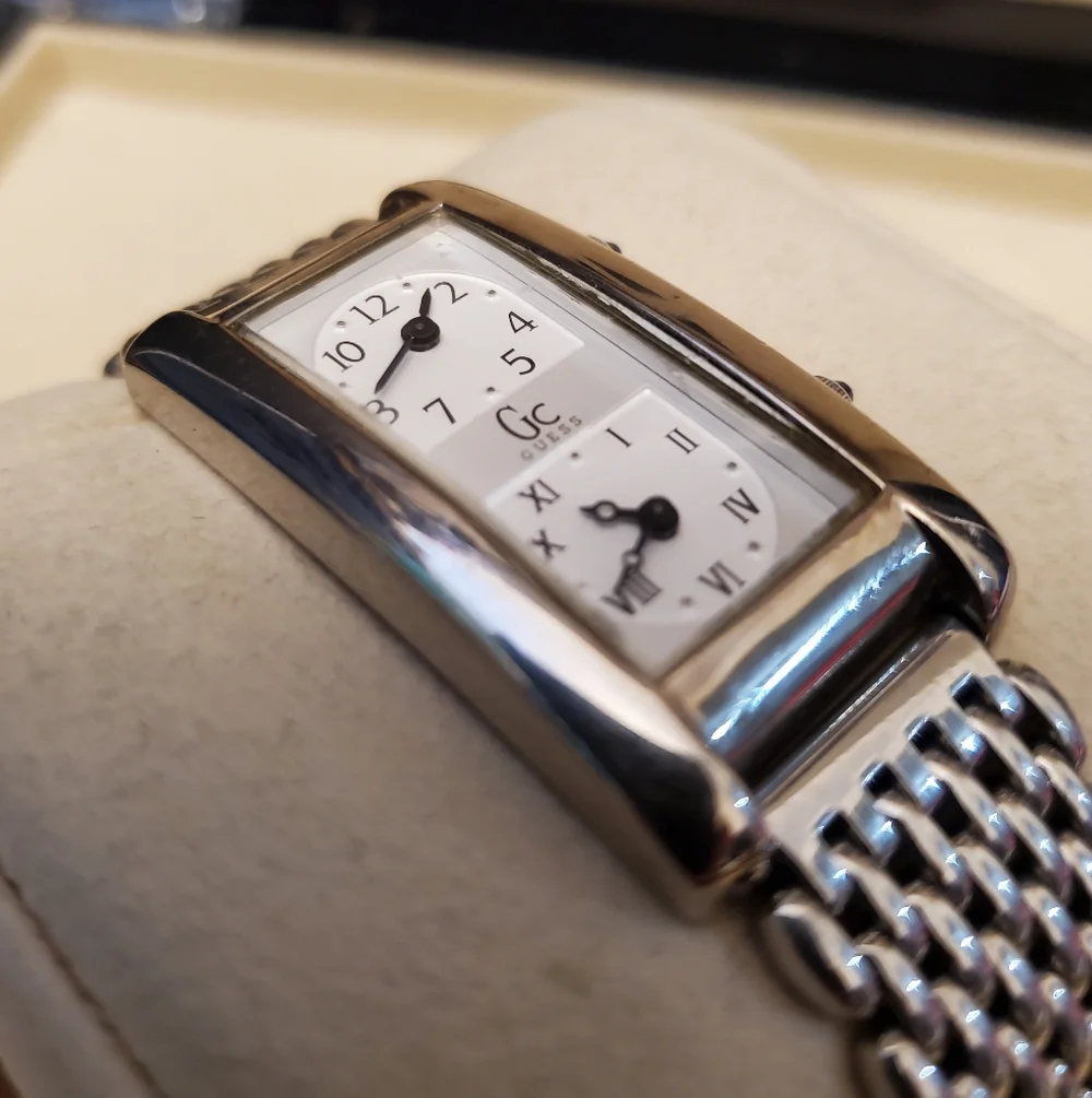 Guess Two Timer Wristwatch - Picture 7 of 14
